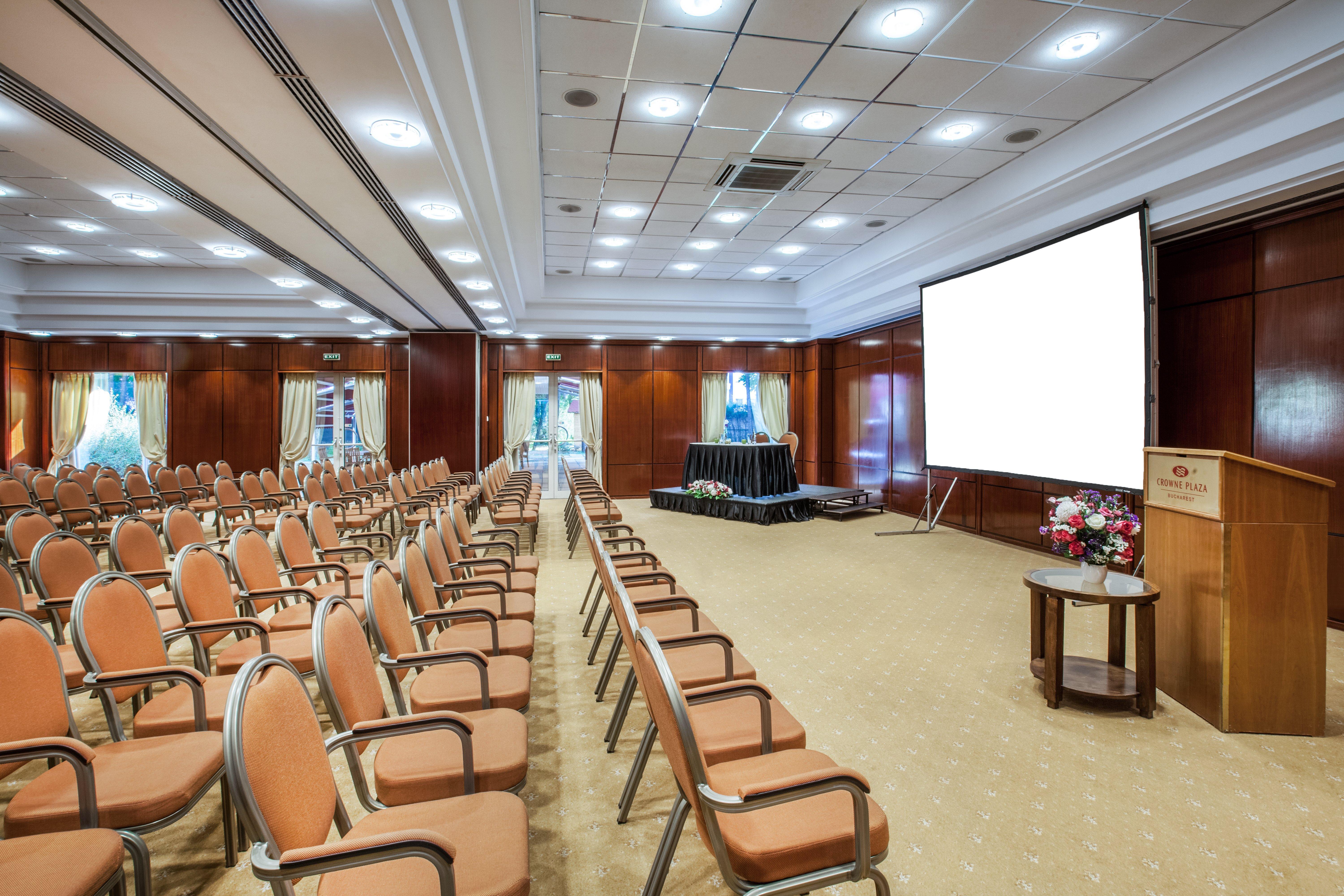 Hotel Crowne Plaza Bukareszt Zewnętrze zdjęcie