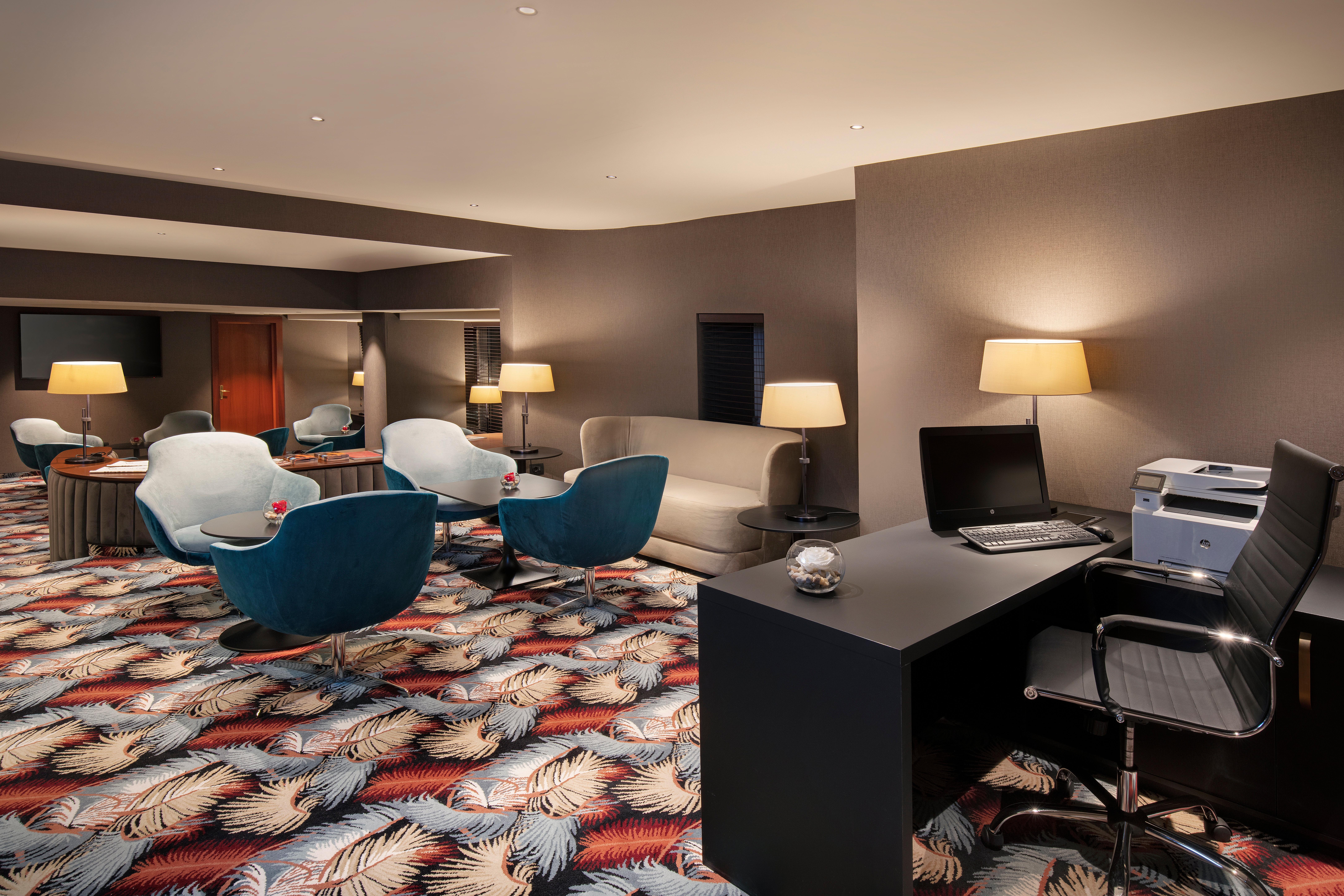 Hotel Crowne Plaza Bukareszt Zewnętrze zdjęcie